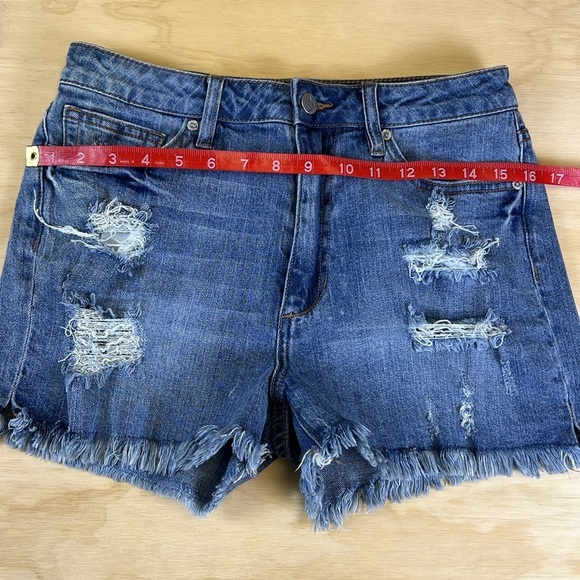 Joe’s Women’s Y2K Casual Denim Jean Shorts Size 29 - Picture 2 of 12